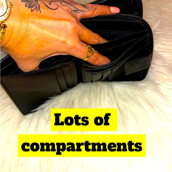 Prada Zip Wallet! - Picture 10 of 11